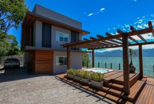 avaliações-drone-sul-da-ilha-airbnb-4-humberto-ferreira-foto-sul-da-ilha-florianpolis-campeche-morro-das-pedras-fine-art-fotografia-fotografo-praia-drone-mavicmin5