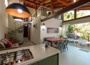 drone-sul-da-ilha-airbnb-4-humberto-ferreira-foto-sul-da-ilha-florianpolis-campeche-morro-das-pedras-fine-art-fotografia-fotografo-praia-drone-mavicmin5