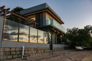 drone-sul-da-ilha-airbnb-4-humberto-ferreira-foto-sul-da-ilha-florianpolis-campeche-morro-das-pedras-fine-art-fotografia-fotografo-praia-drone-mavicmin5